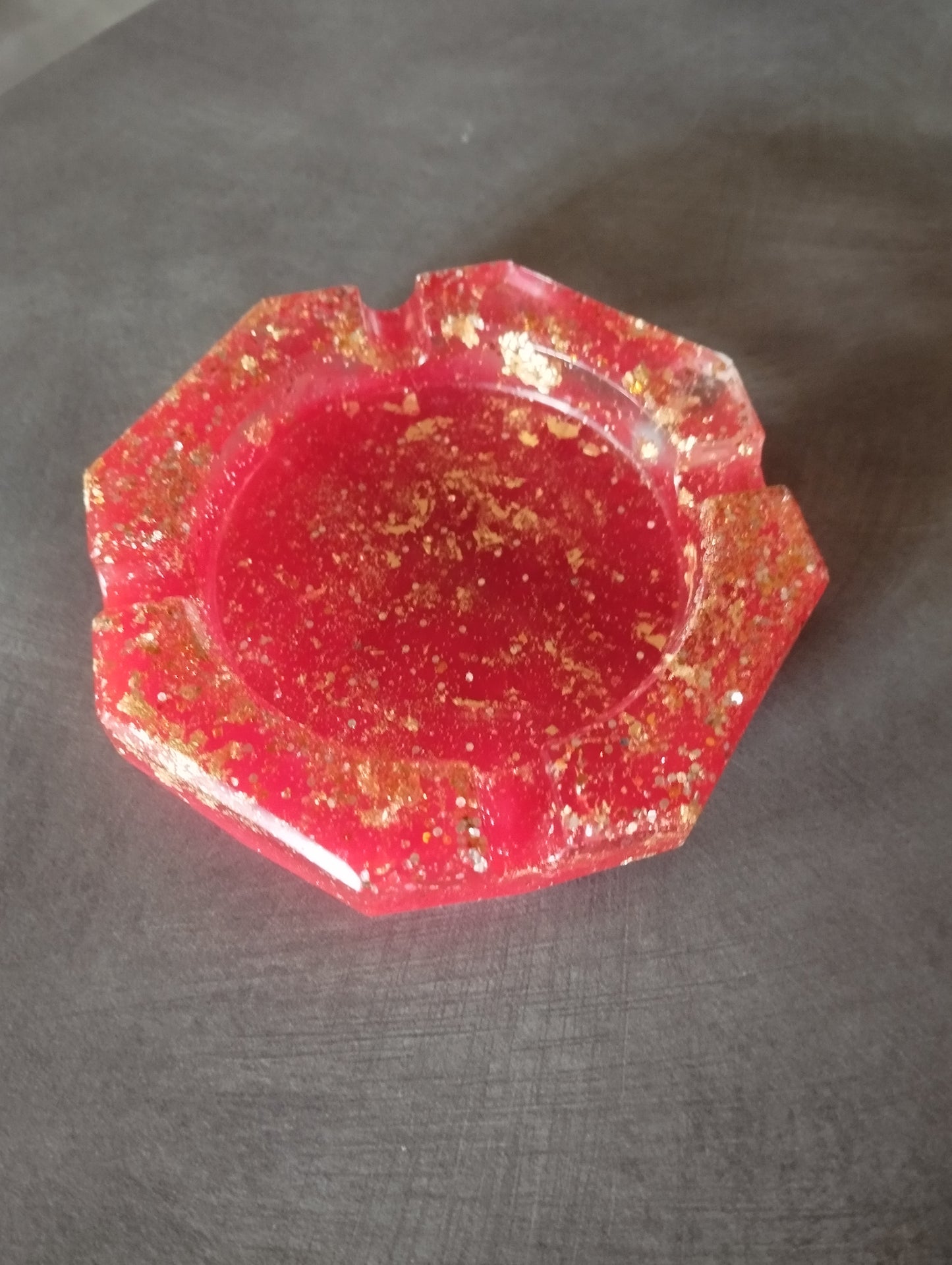 Cendrier en résine époxy